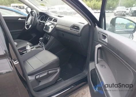 2019 Volkswagen Tiguan Se/Sel/Sel R-Line Jet-Black/Sel R-Line z USA, uszkodzony, nr VIN 3VV2B7AX3KM186299